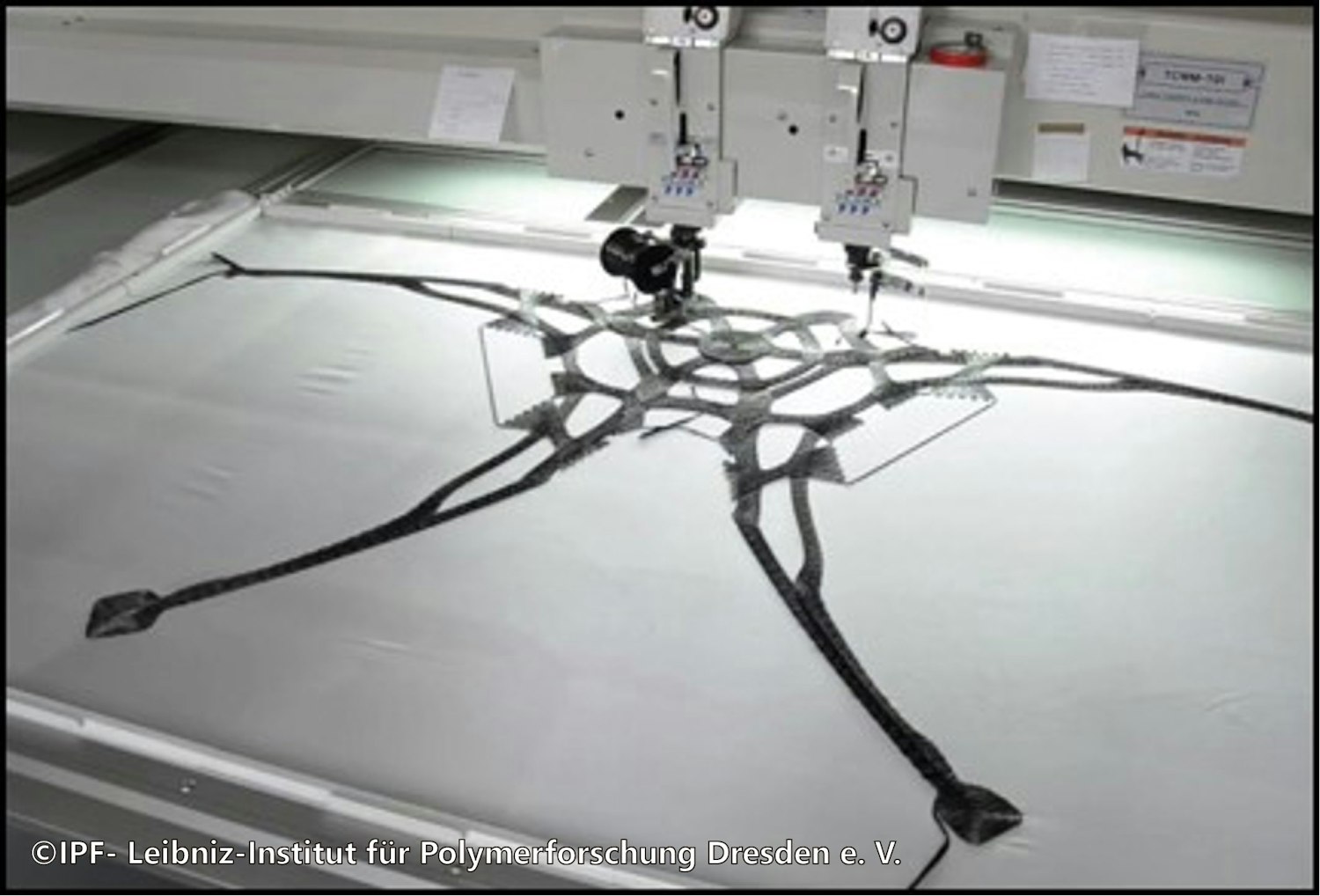 刺繍から生まれた新たな加工技術 タジマ工業の Tcwm Spec 2 Fashion Tech News