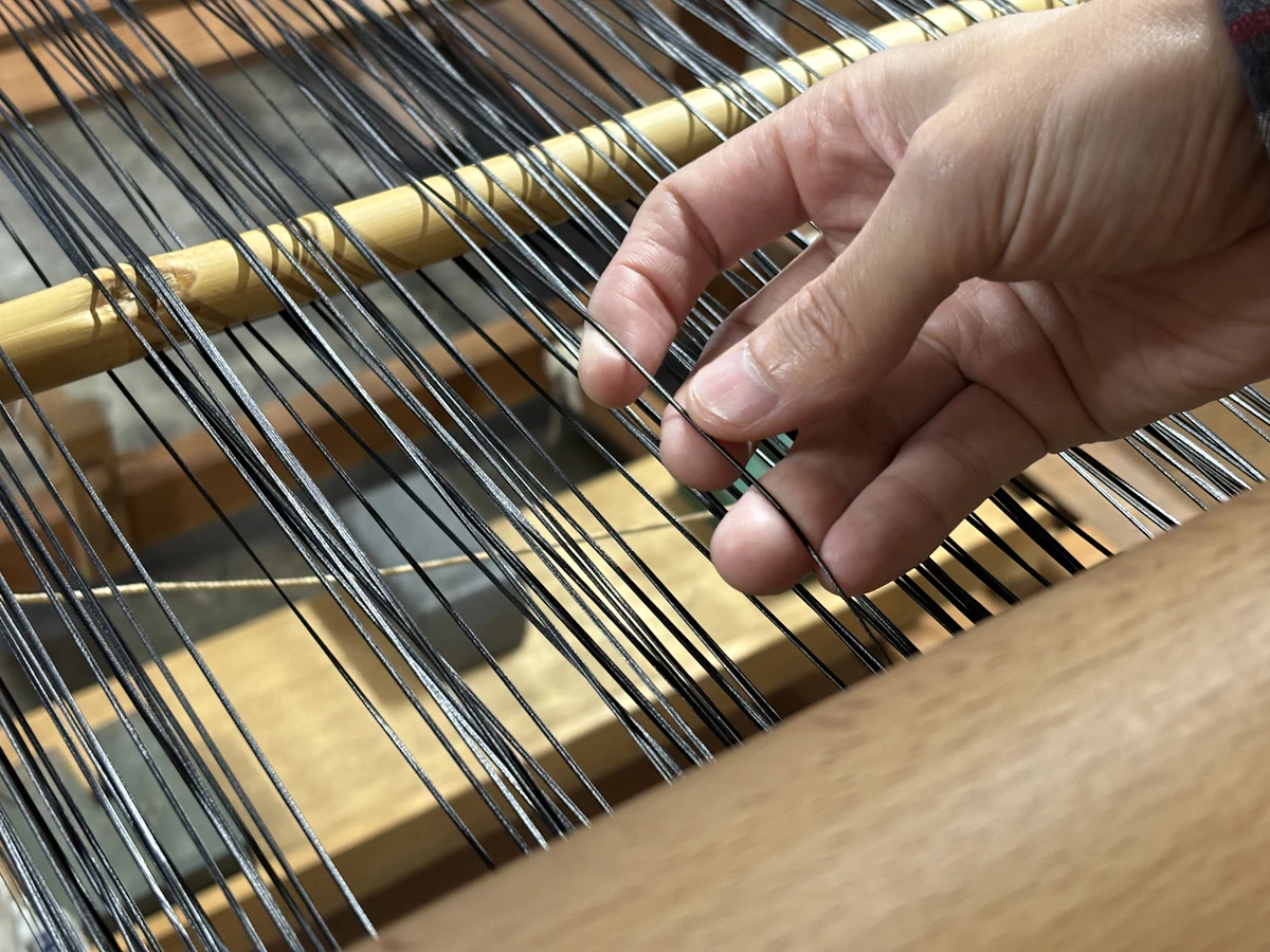 レザー専用の織り機