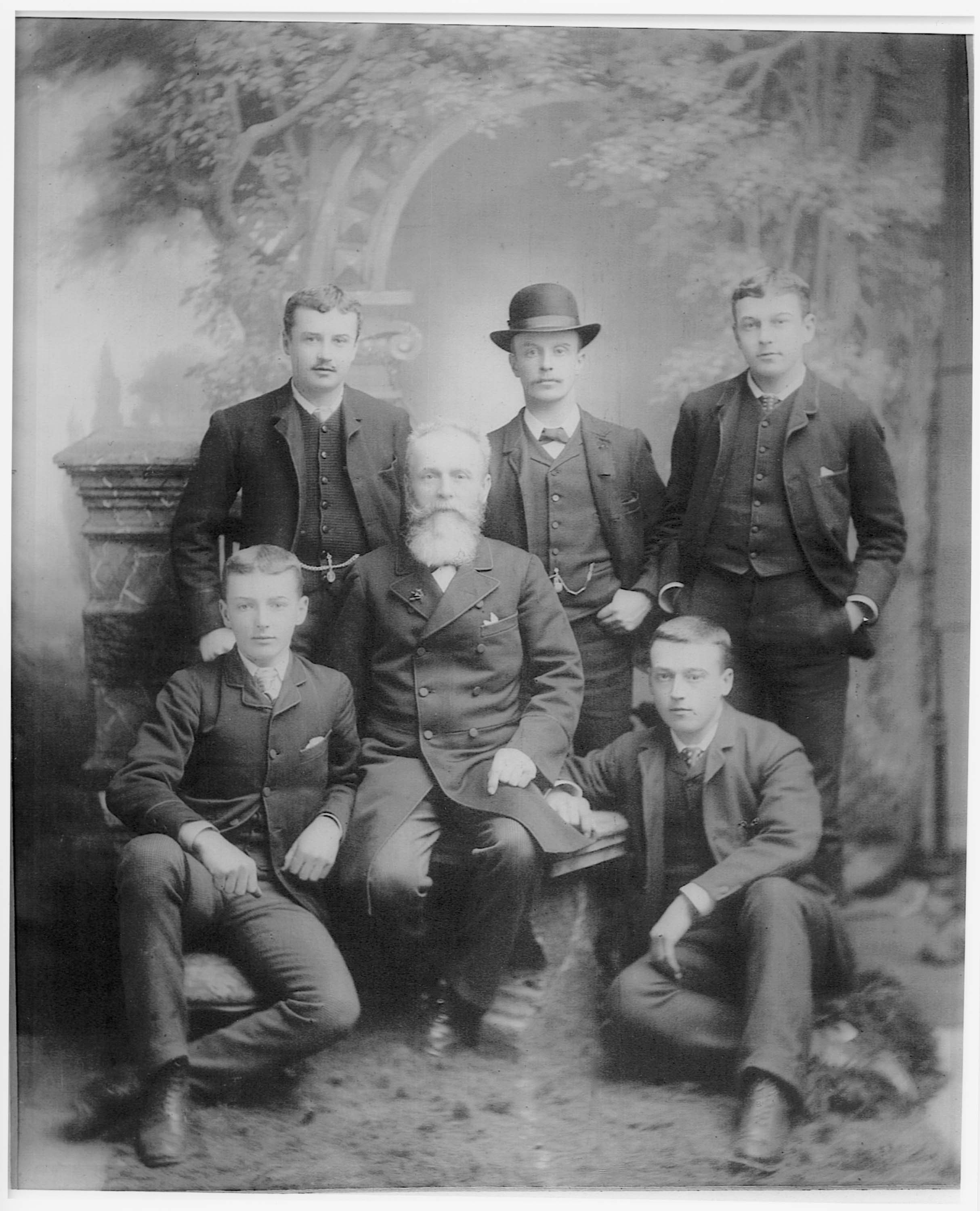 A Detailed Dissection of the Tough Blundstone 'ORIGINALS' From Tasmania |  fashion tech news