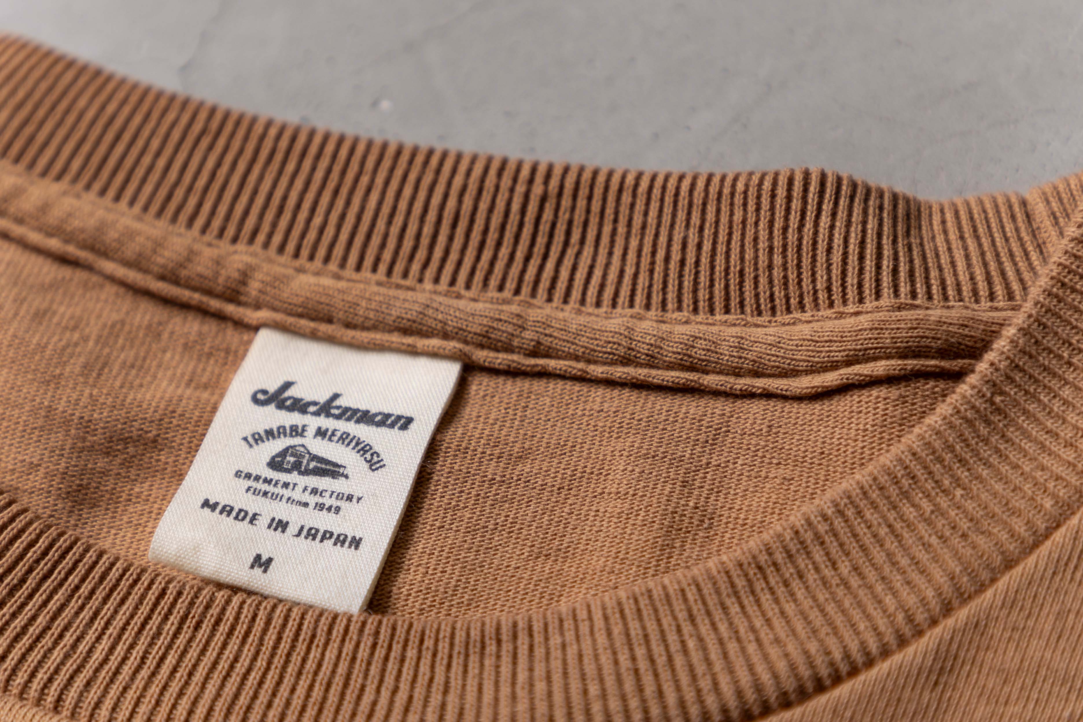 これぞmade in JAPAN！「Jackman（ジャックマン）」の吊り編み機で編まれた地厚Tシャツ | Fashion Tech News