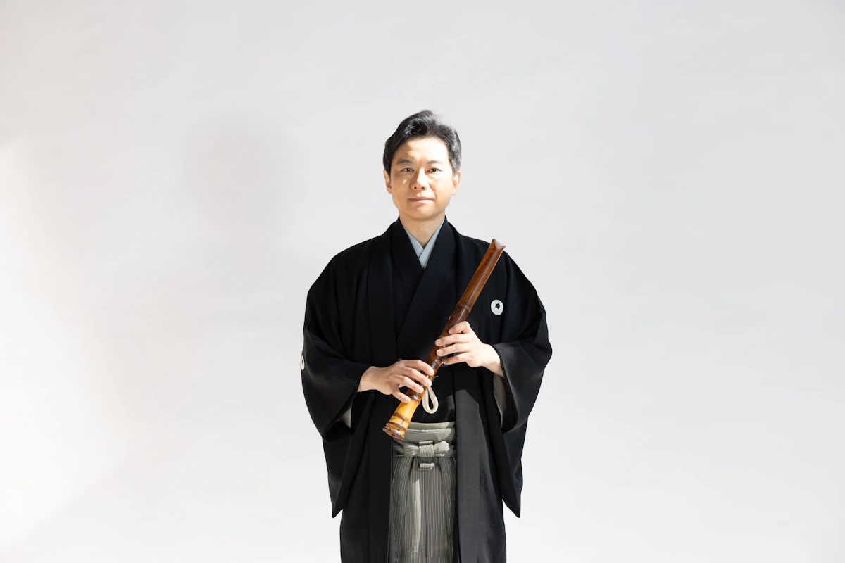 尺八は、僕の「声」そのものだった—— 藤原道山が40年連れ添う相棒との出会い【前編】