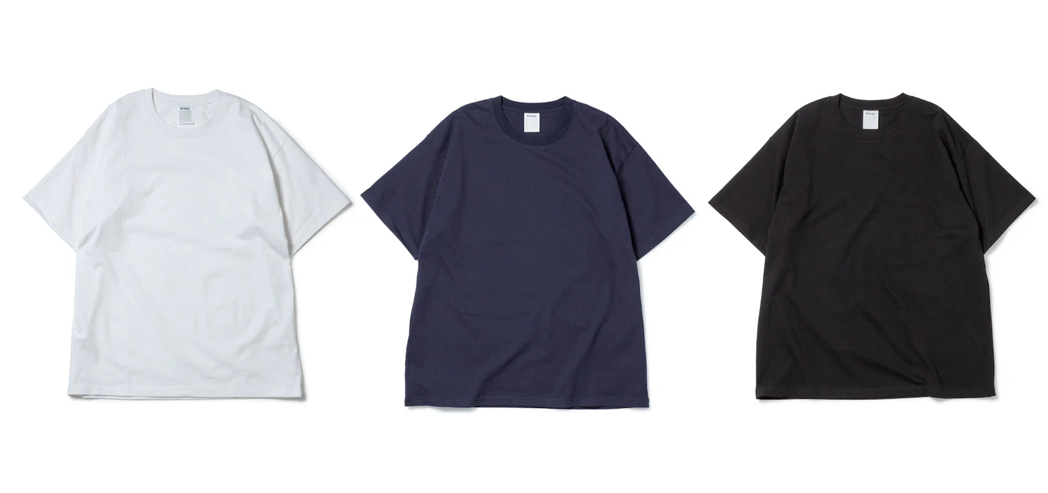 色展開はWHITE / NAVY / BLACK<br>Heavy Crewneck T-Shirt　4,400円（税込）