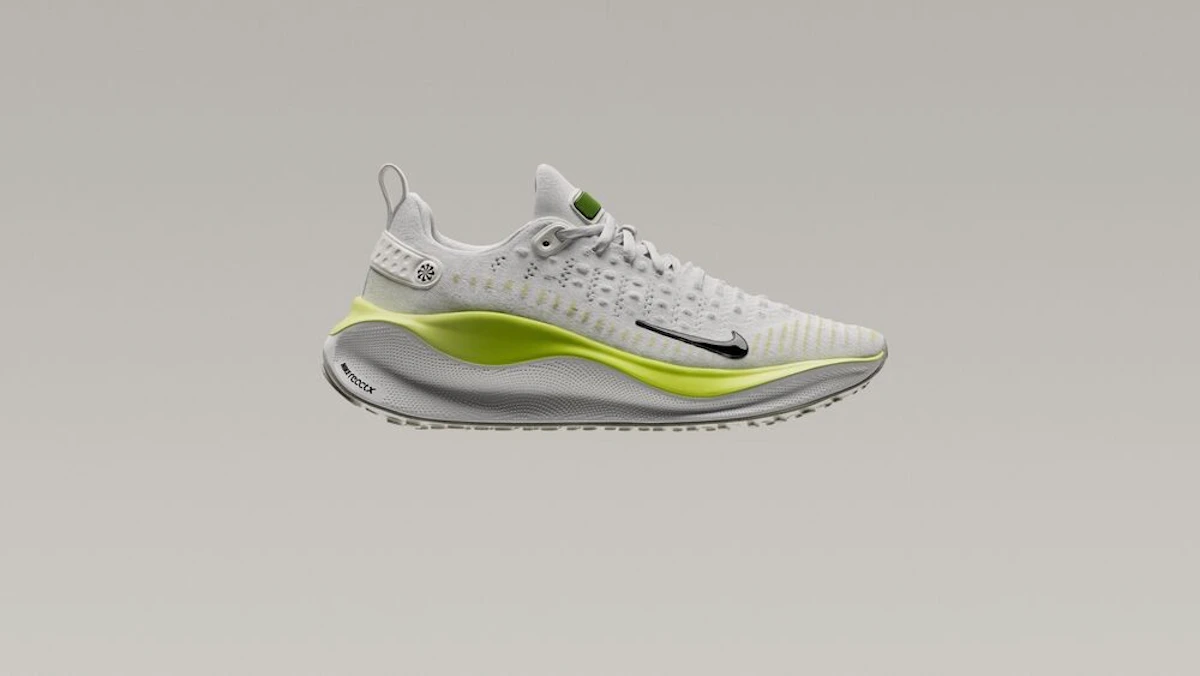 新素材、ナイキ リアクトX フォームを搭載 「NIKE INFINITY RUN 4 