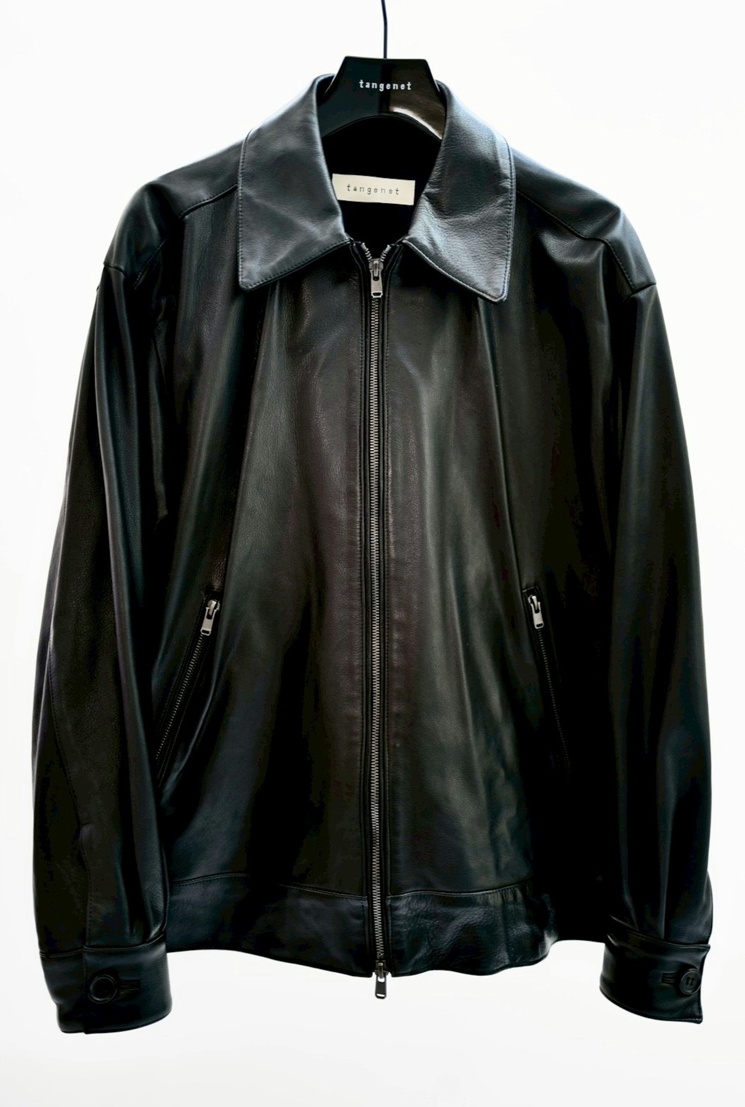 「TRACKER／Leather Jacket」 176,000円（税込）