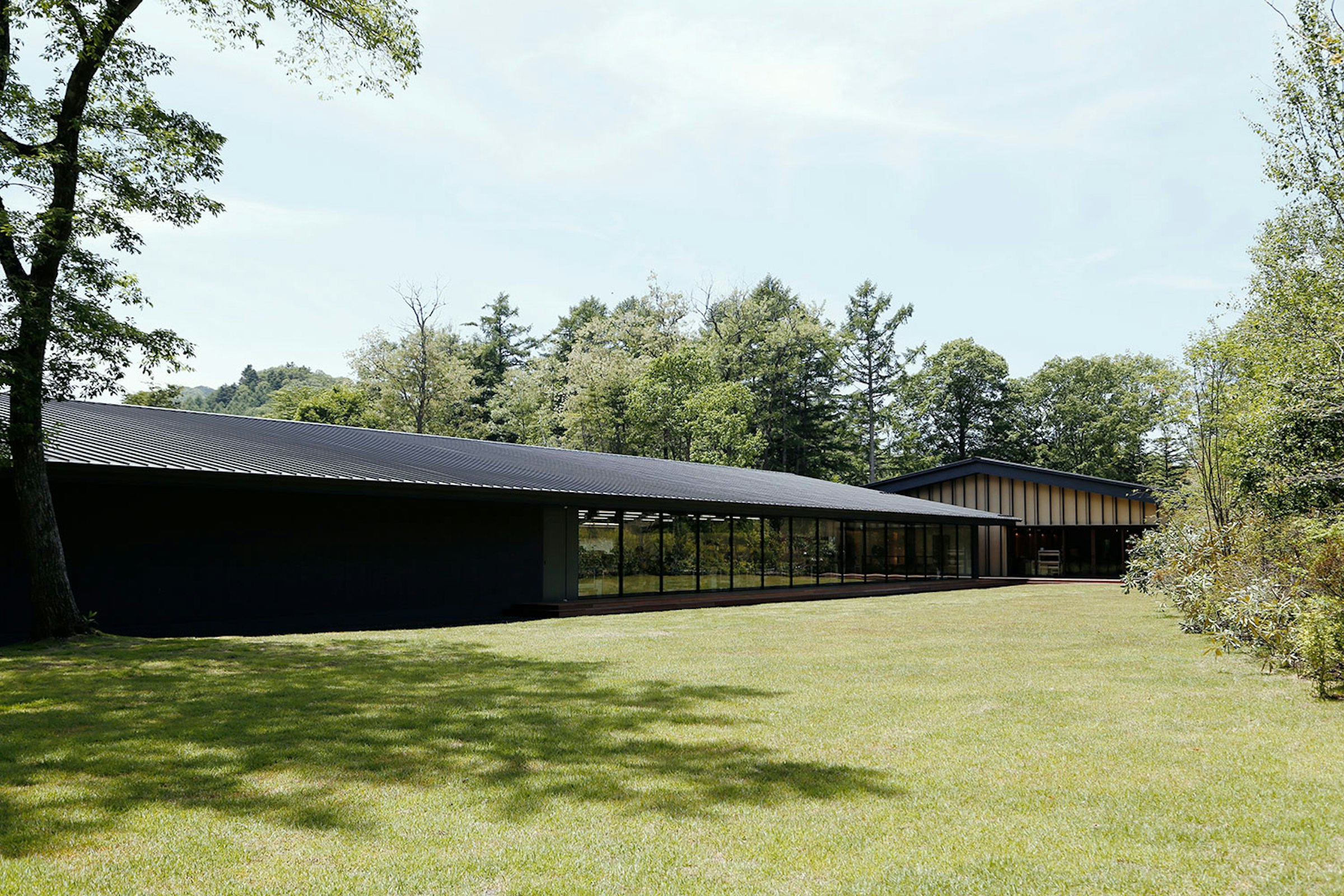 2015年にオープンした、工房併設の軽井澤工房店