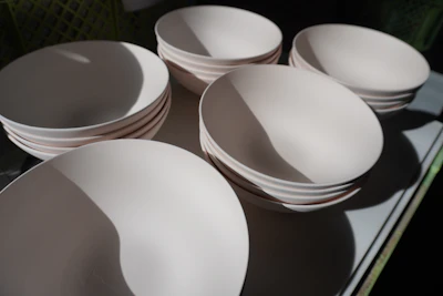 奇跡の白は、いつまで。波佐見焼の生命線「天草陶石」の恵みと迫りくる危機