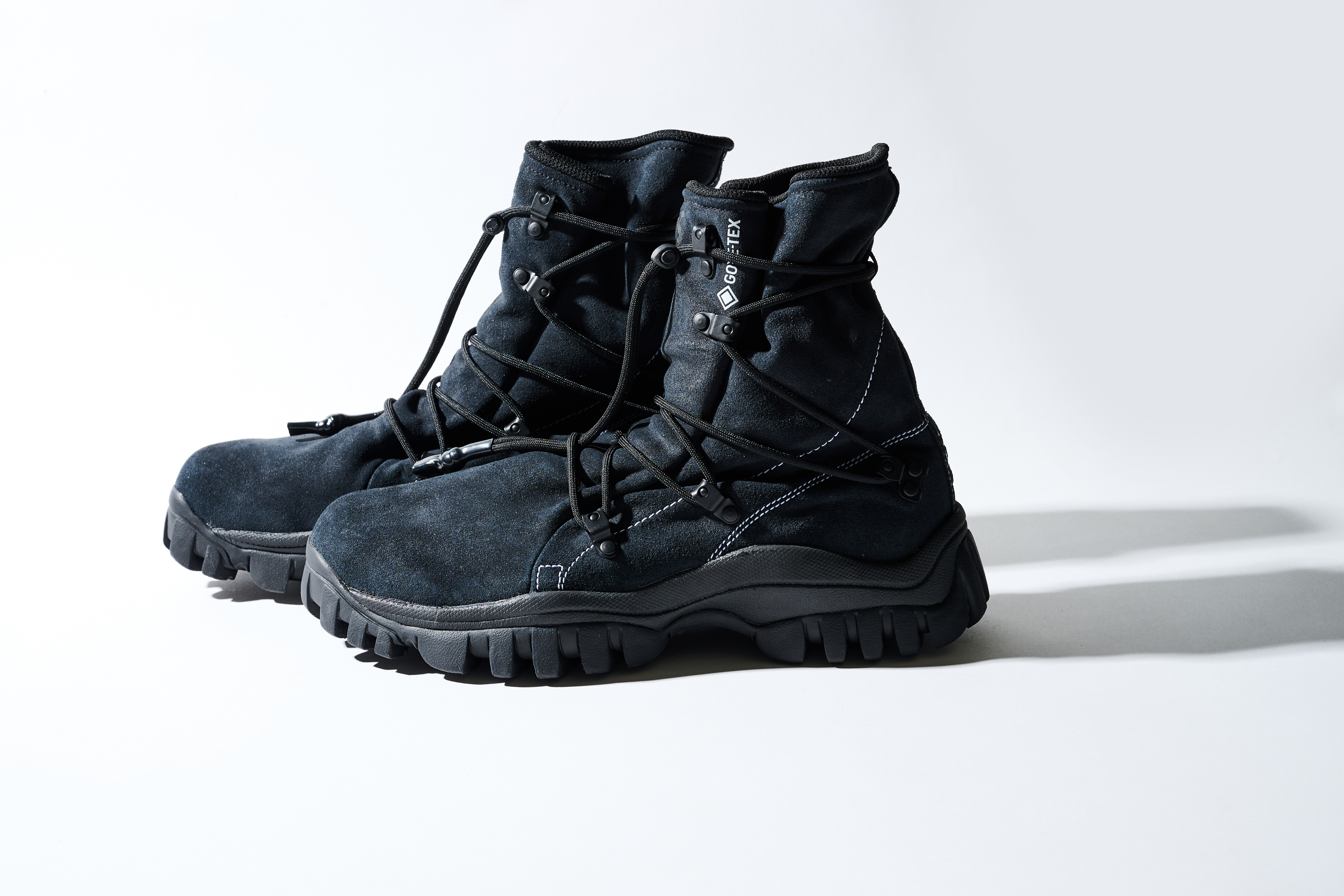 2026年の最初に履きたいキックスは、ASICS SportsStyle（アシックス