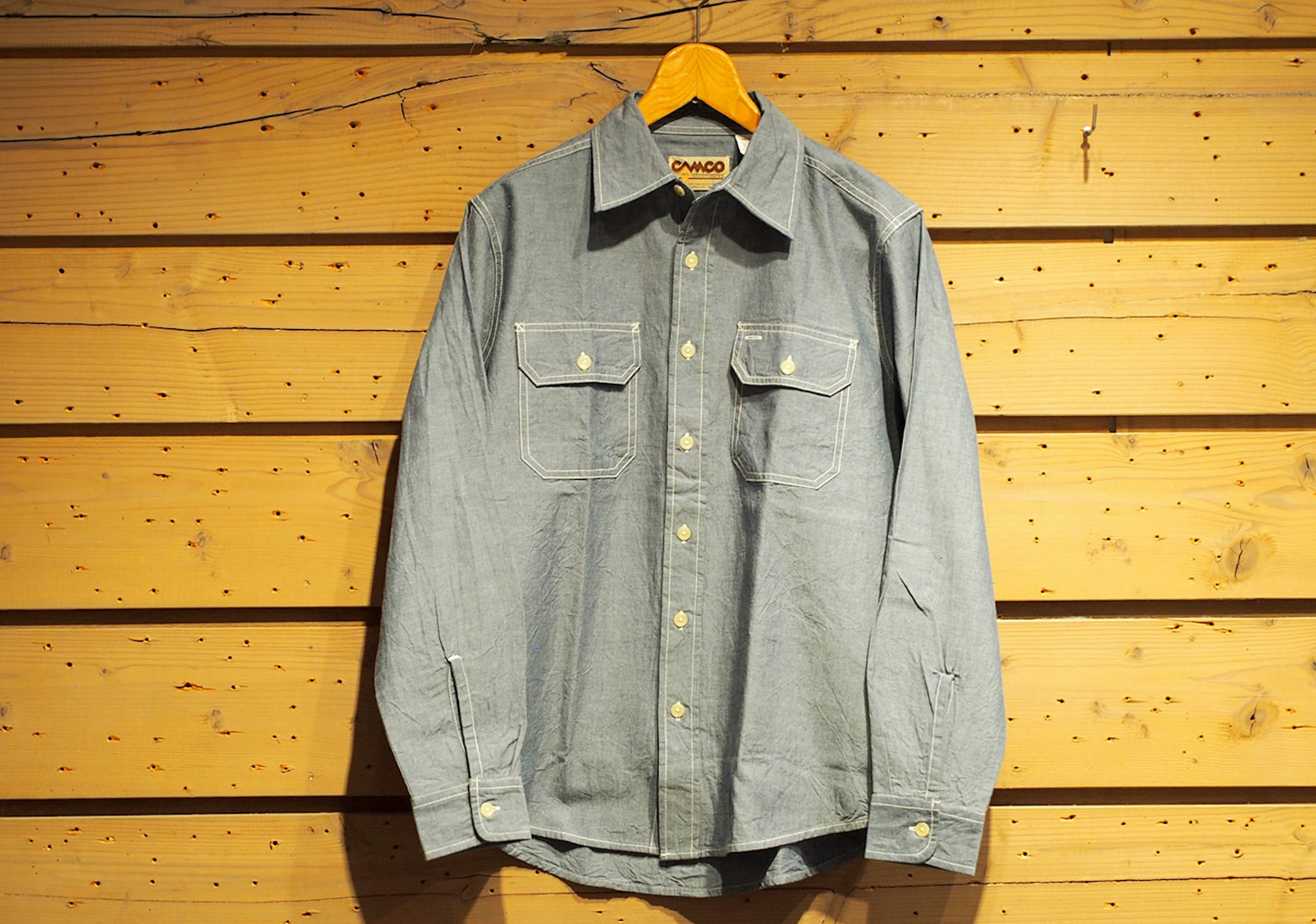 シャンブレーシャツ　10,780円（税込）