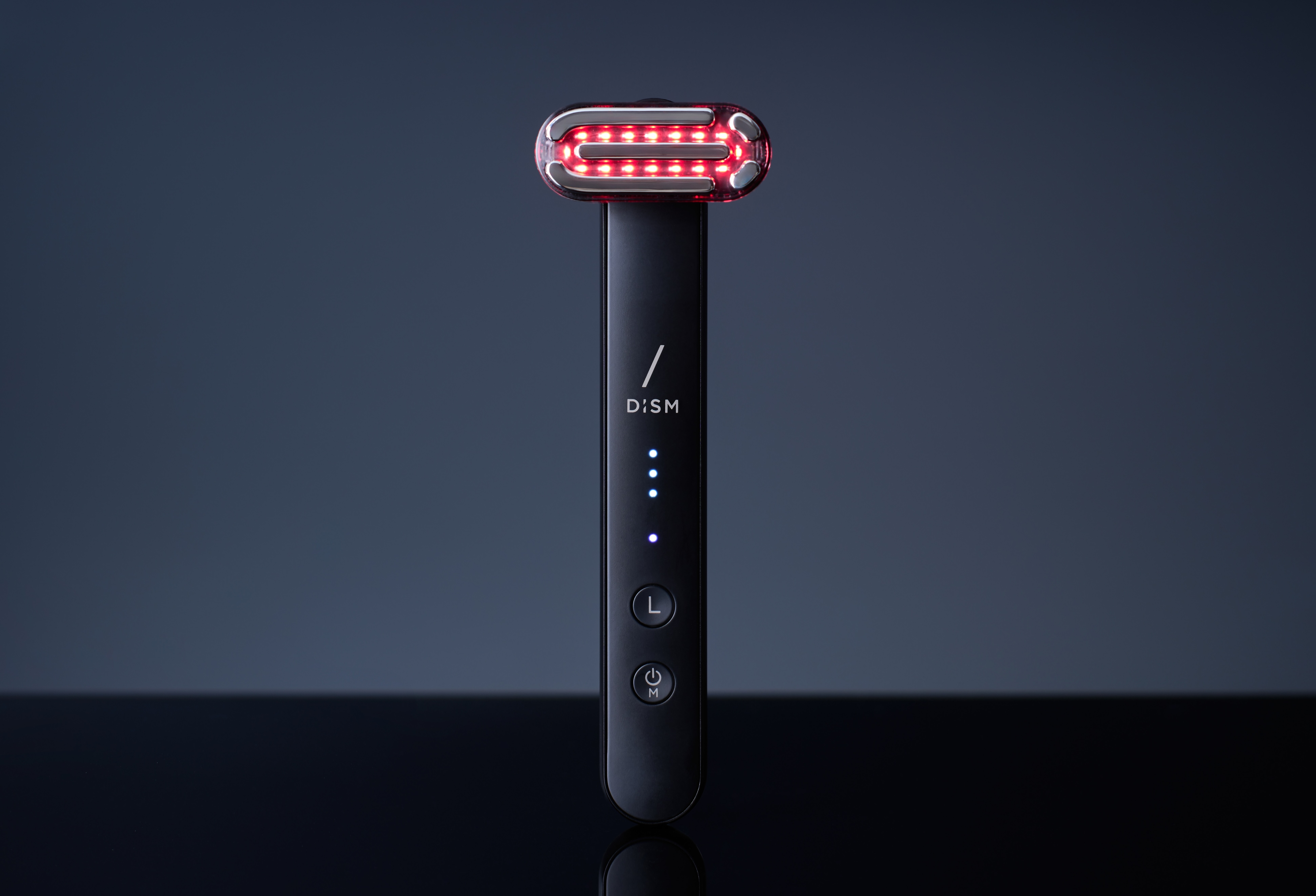 DISM 美顔器・美容器 Amazon.co.jp: DISM 美顔器 医師監修 1台8役 EMS EER リフト