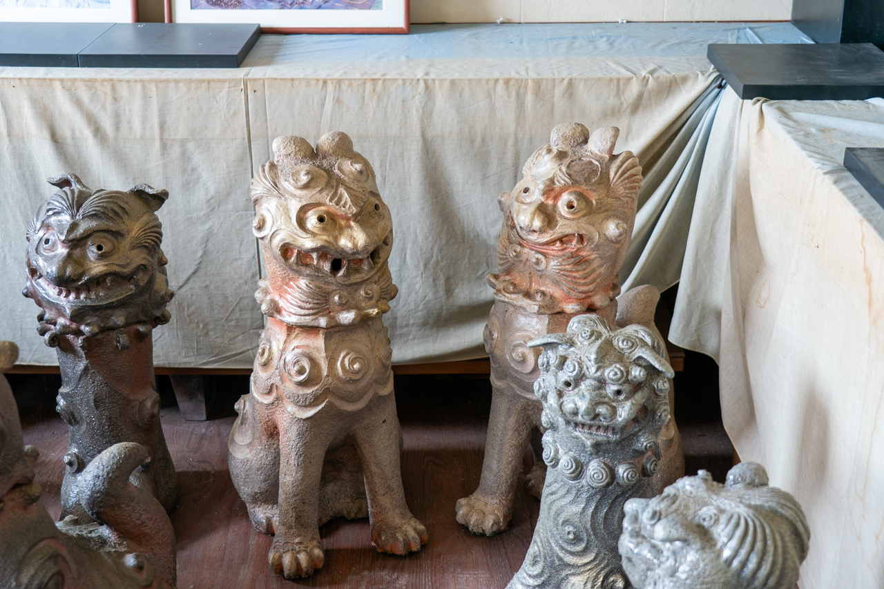 常滑急須の深淵な世界、職人・小西洋平が生み出す無二の茶器 | fashion