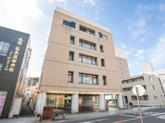 横須賀市米が浜通りホ-ル