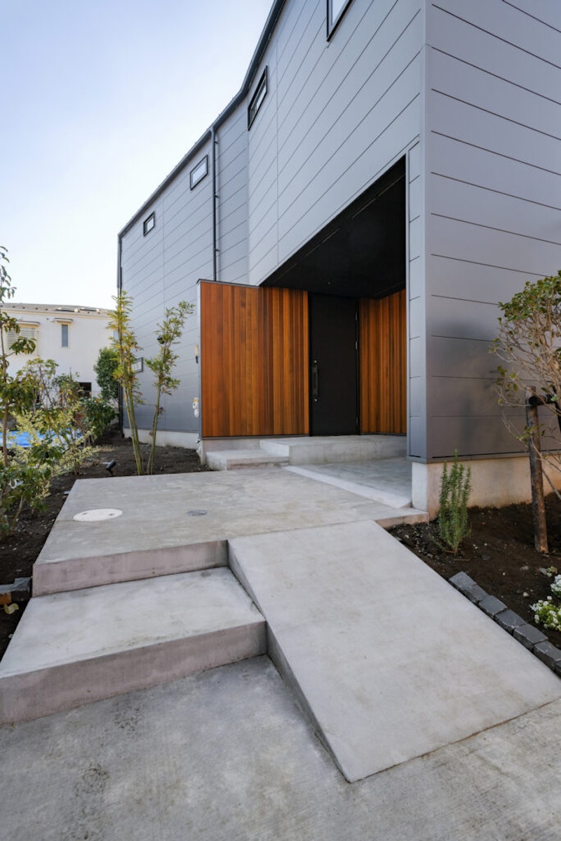 藤沢市 注文住宅 T邸 玄関 (3)