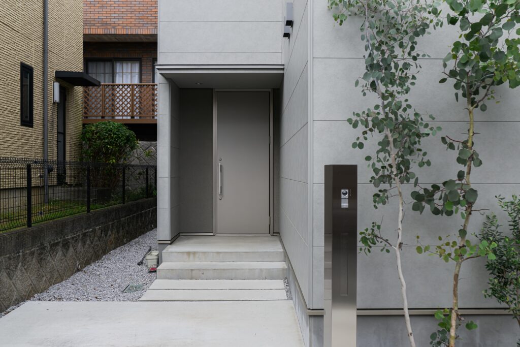 川崎市 注文住宅 N邸 玄関 (1)