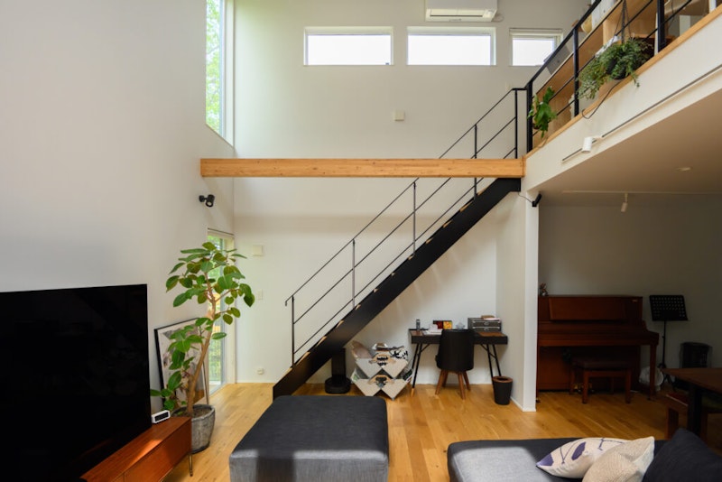 川崎市 注文住宅 U邸 階段 (1)