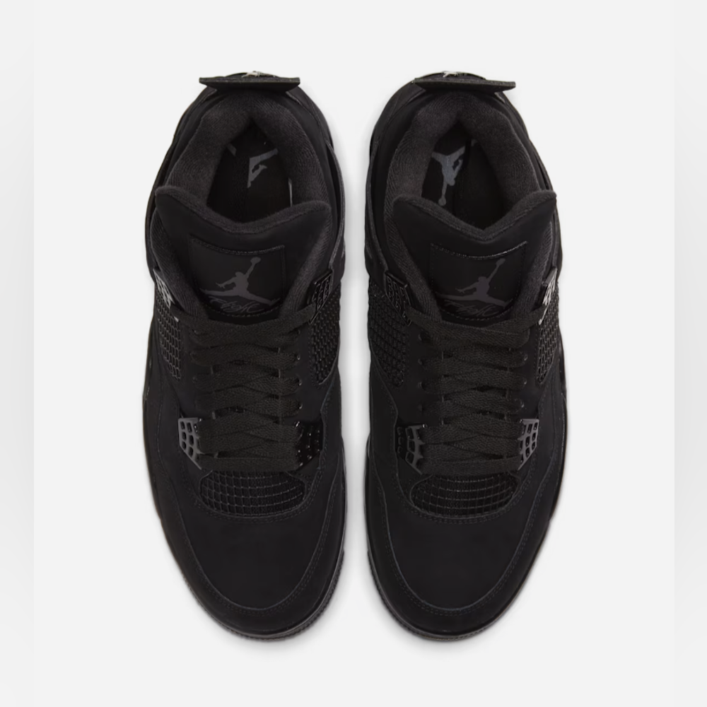 <p>オールブラックの色調により、カジュアル/ストリート/モノトーン系のコーディネートに馴染みやすい。汚れが目立ちにくい仕様。スニーカーにおける万能色としての機能あり。ソールおよびアウトソールのデザインは耐久性を持つラバー素材。内側クッション付き。</p>