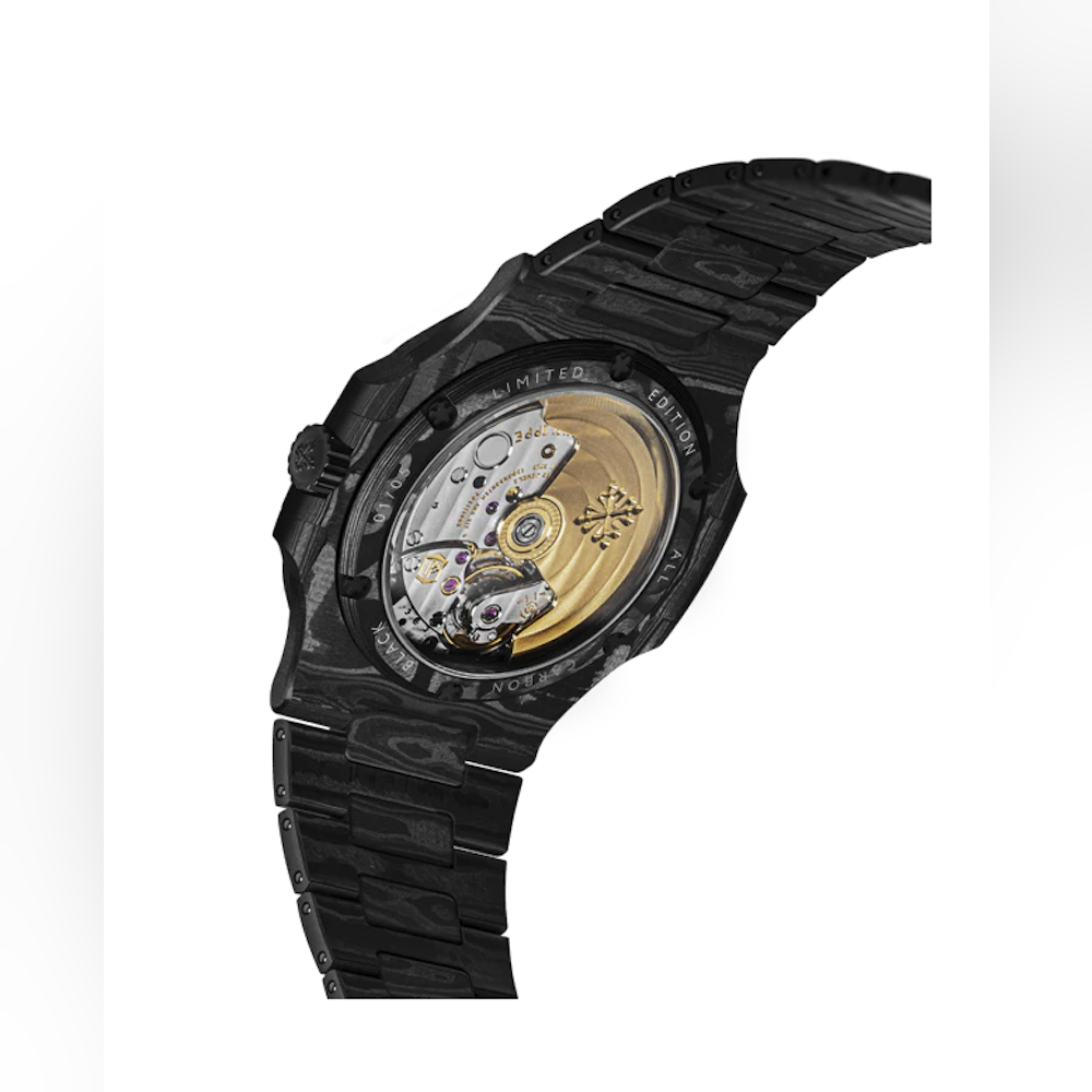 <p>自動巻きキャリバー324 SC搭載。約72時間のパワーリザーブを確保し、機械式としての実用性を備えた仕様。</p>