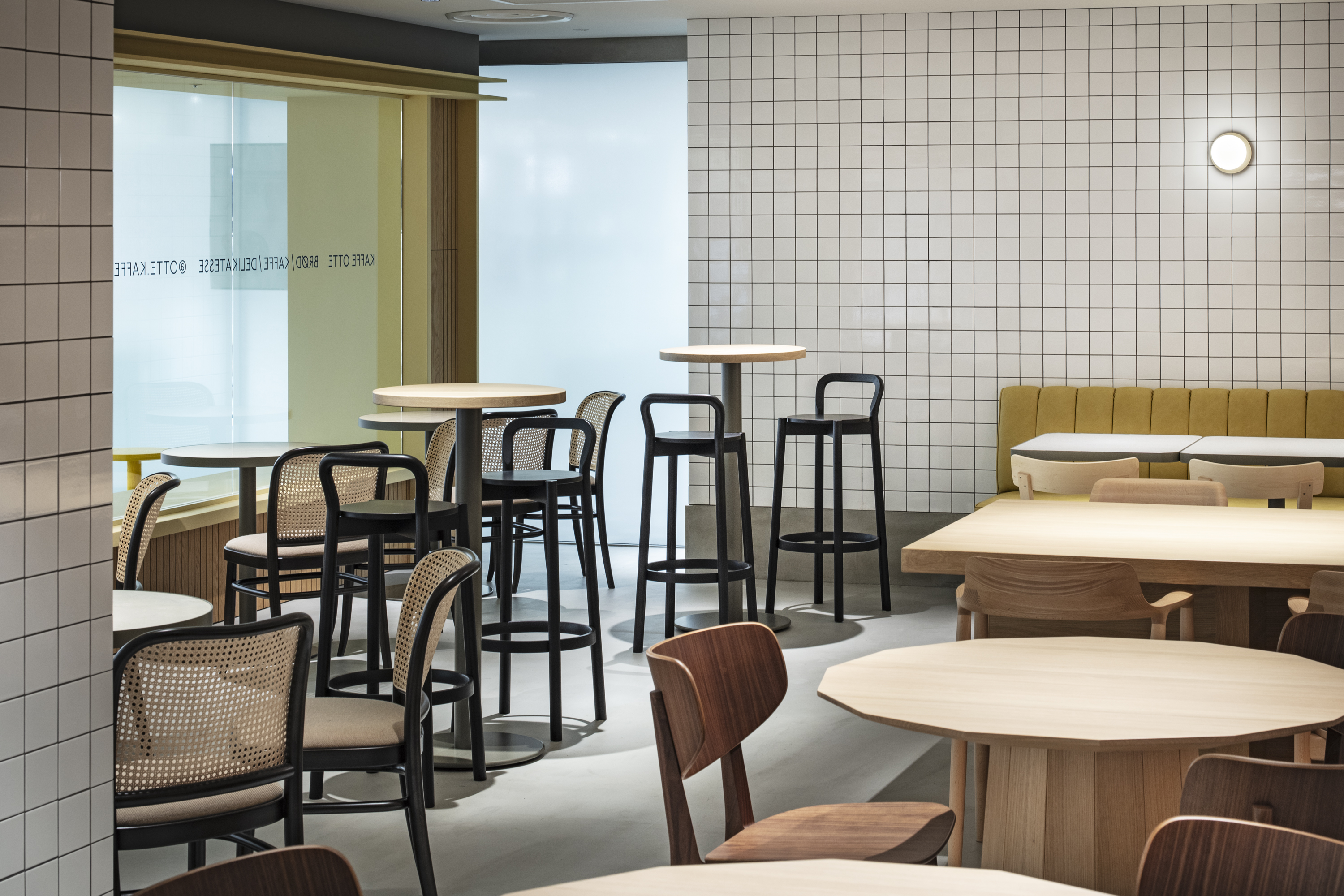 KAFFE OTTE あべのハルカス店タカギベーカリー