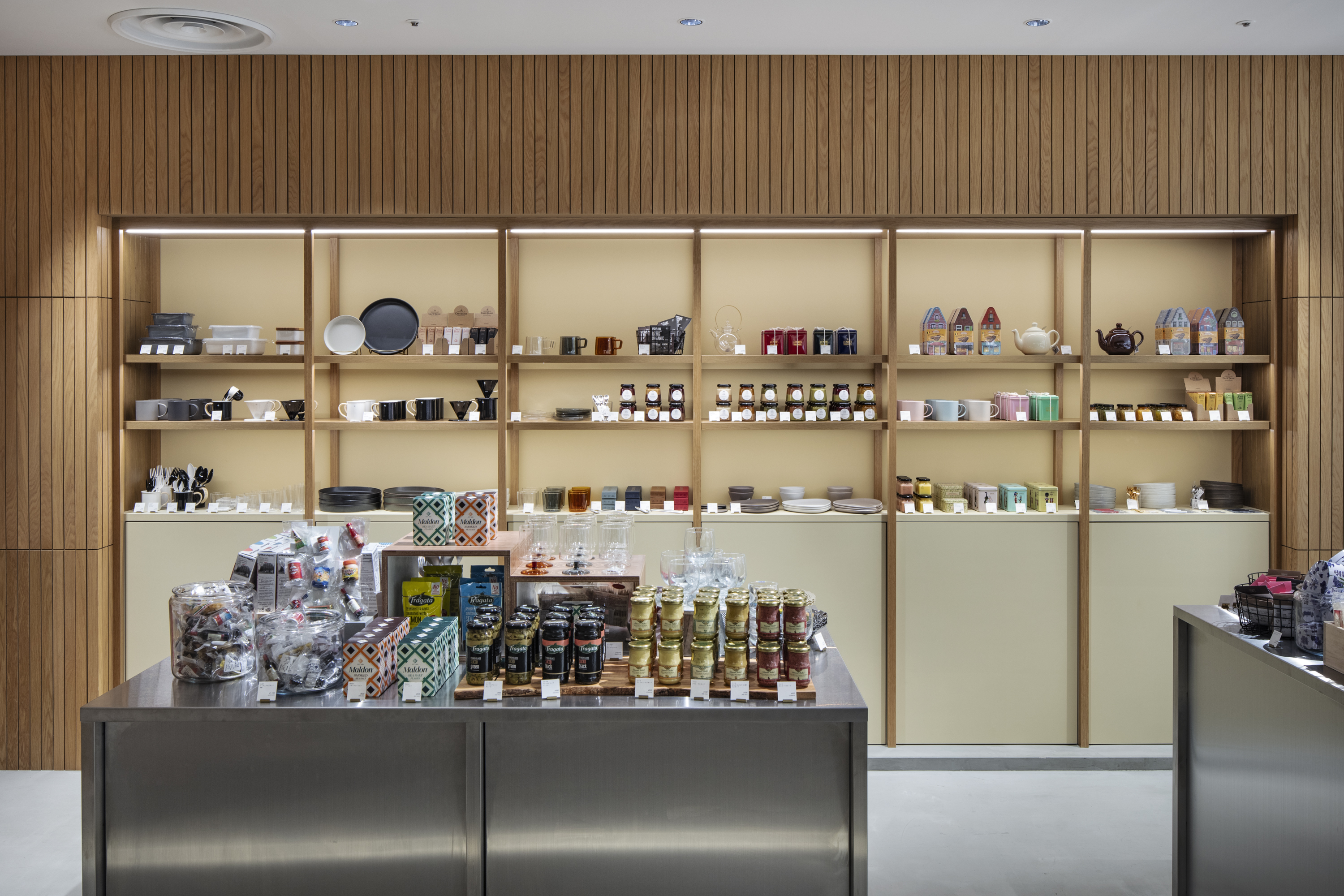 KAFFE OTTE あべのハルカス店タカギベーカリー