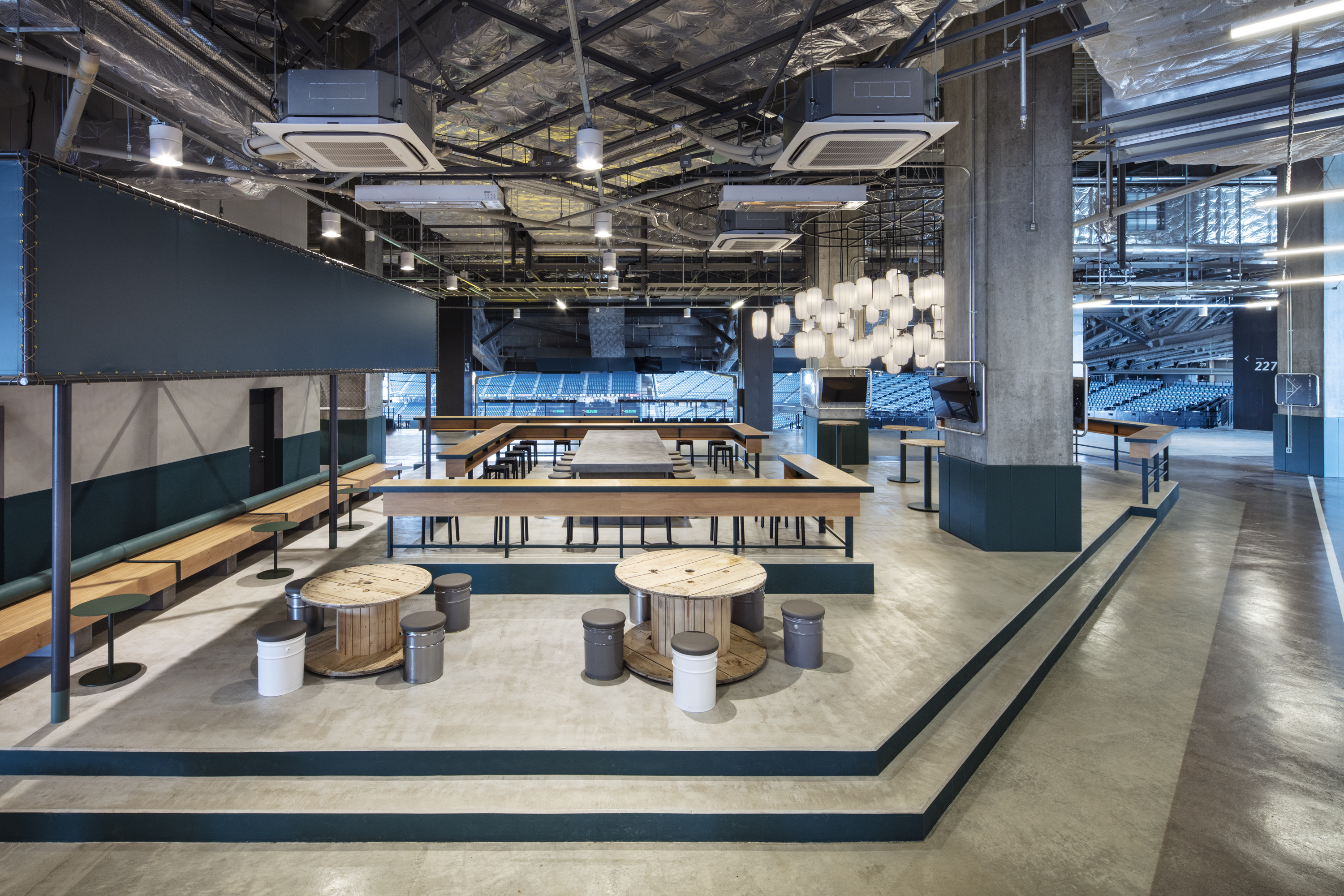 ES CON FIELD HOKKAIDO / 七つ星横丁