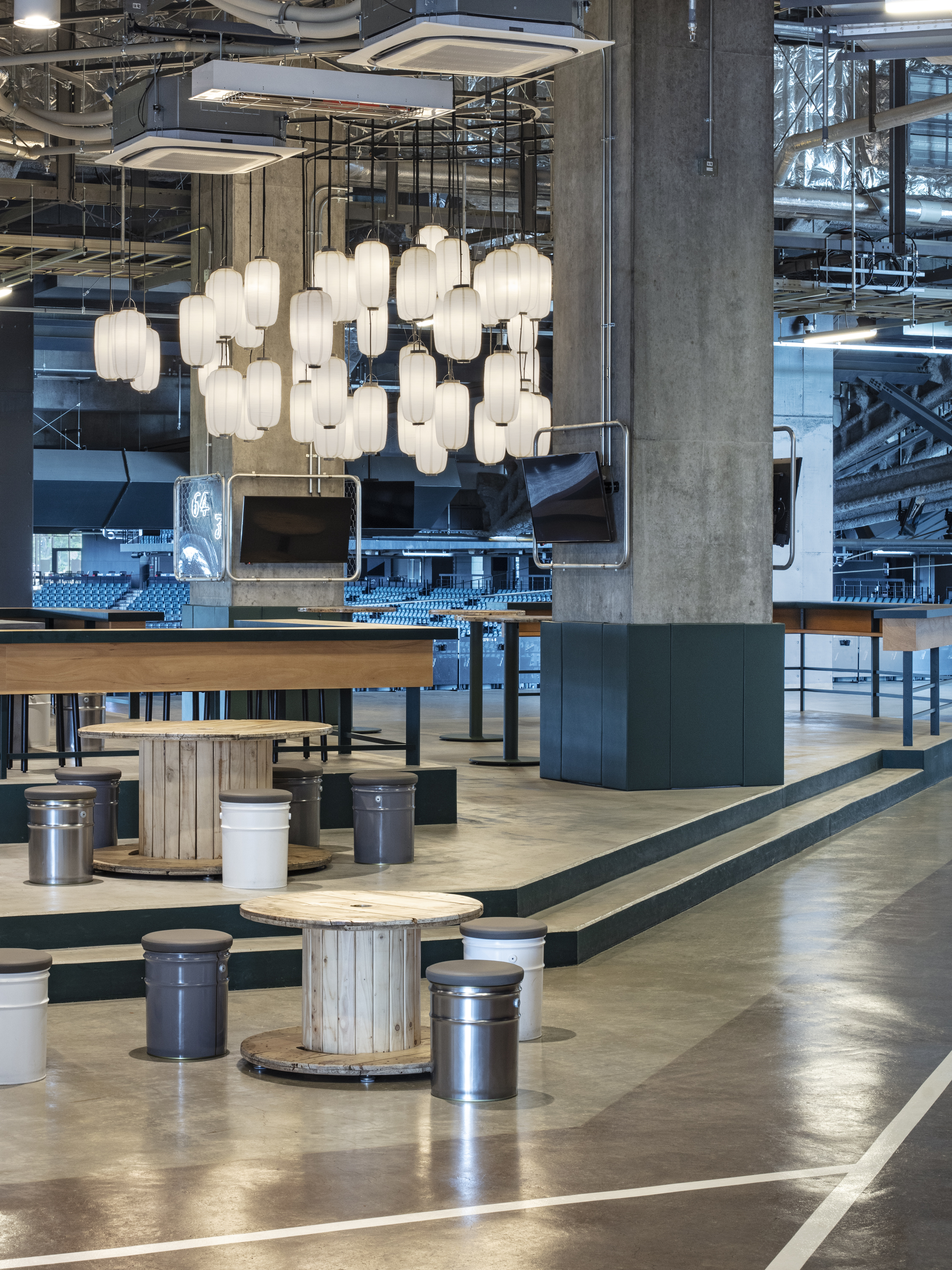 ES CON FIELD HOKKAIDO / 七つ星横丁