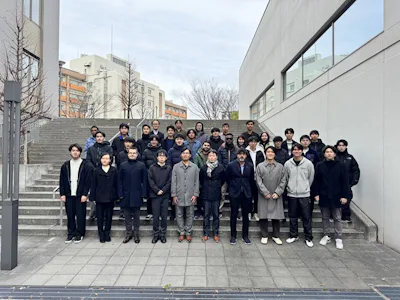 An Exchange Student from UC Berkeley Complete his Research Stay