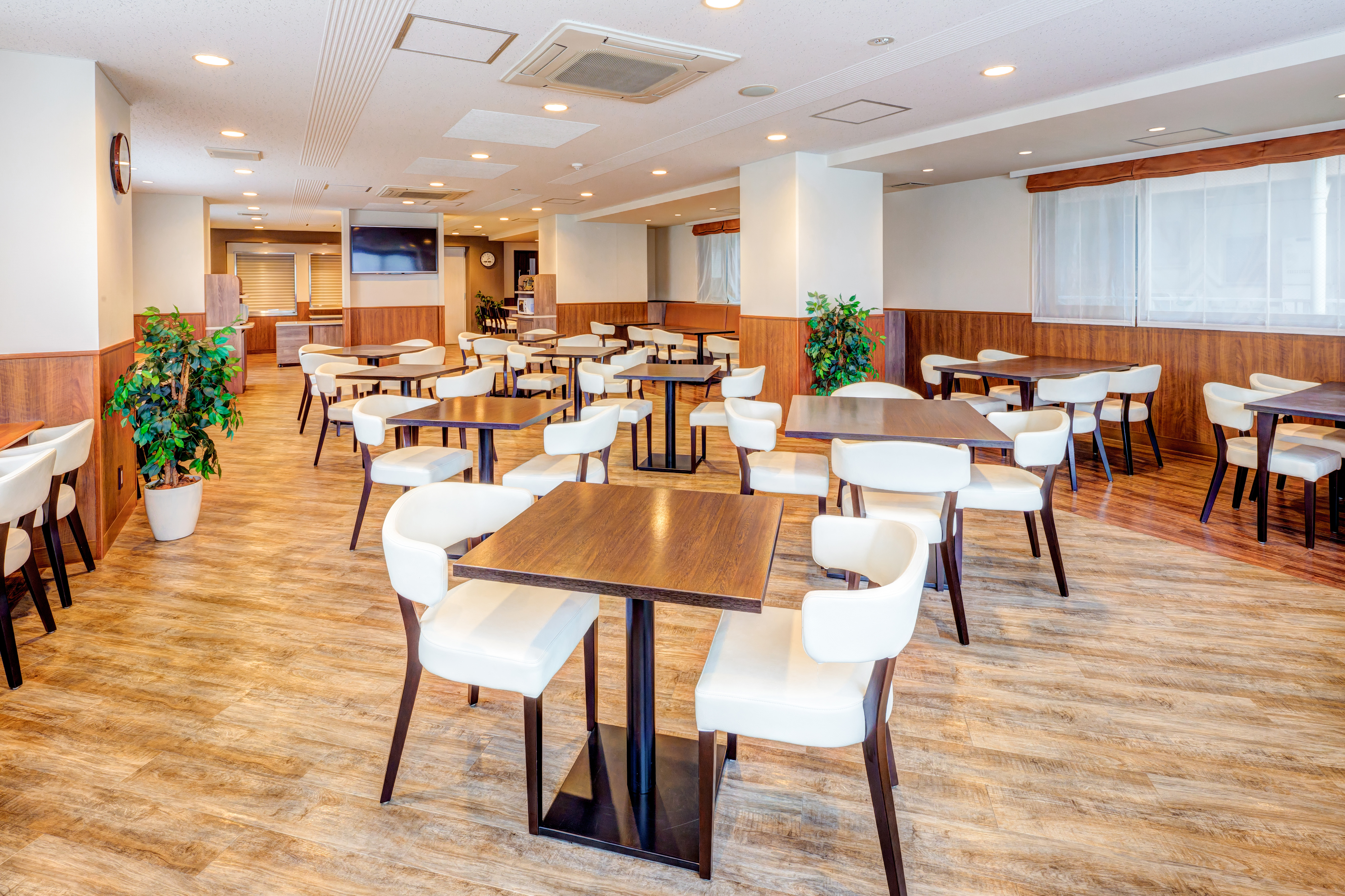 各部屋タイプ間取り図を見る