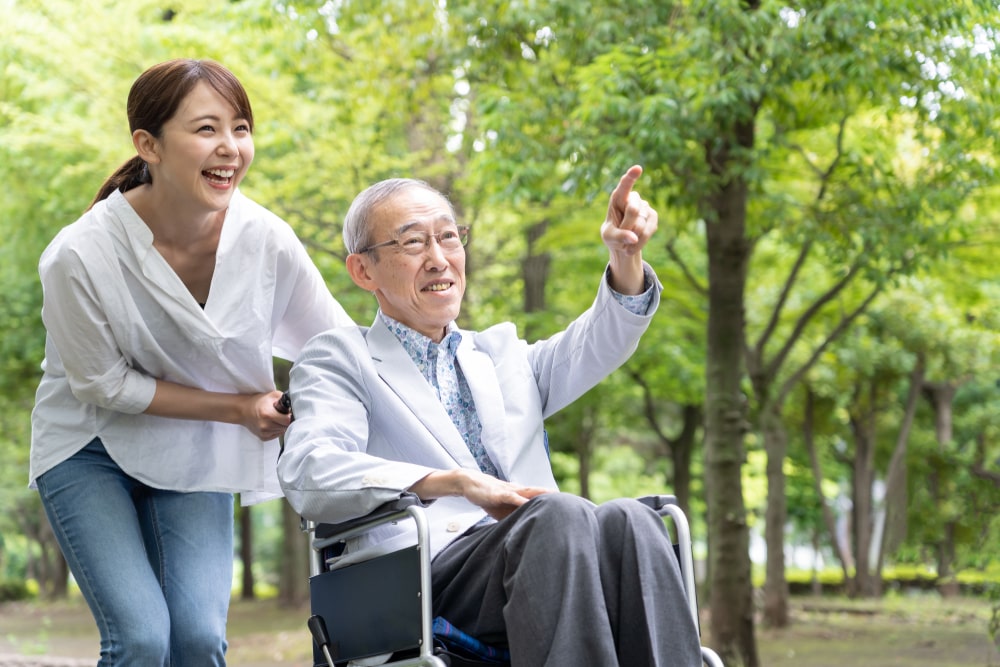 介護休業・介護休暇とは？どうすれば給付金をもらえる？