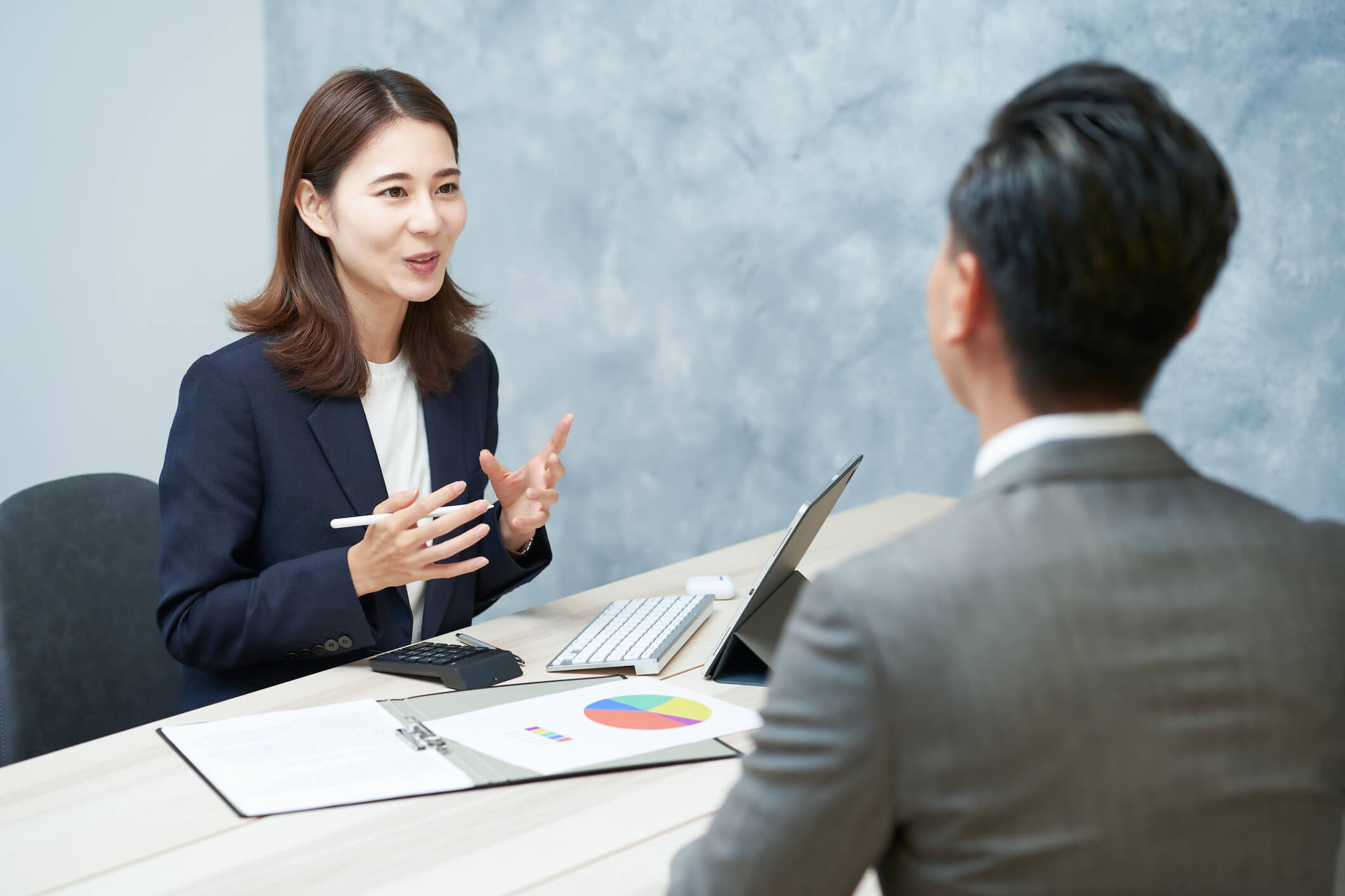 年収500万円未満の若年層男性の未婚理由は「コミュニケーション能力」にあり!?――MBA生が「婚活・少子化×テック」を本気で考えてみたVol.2