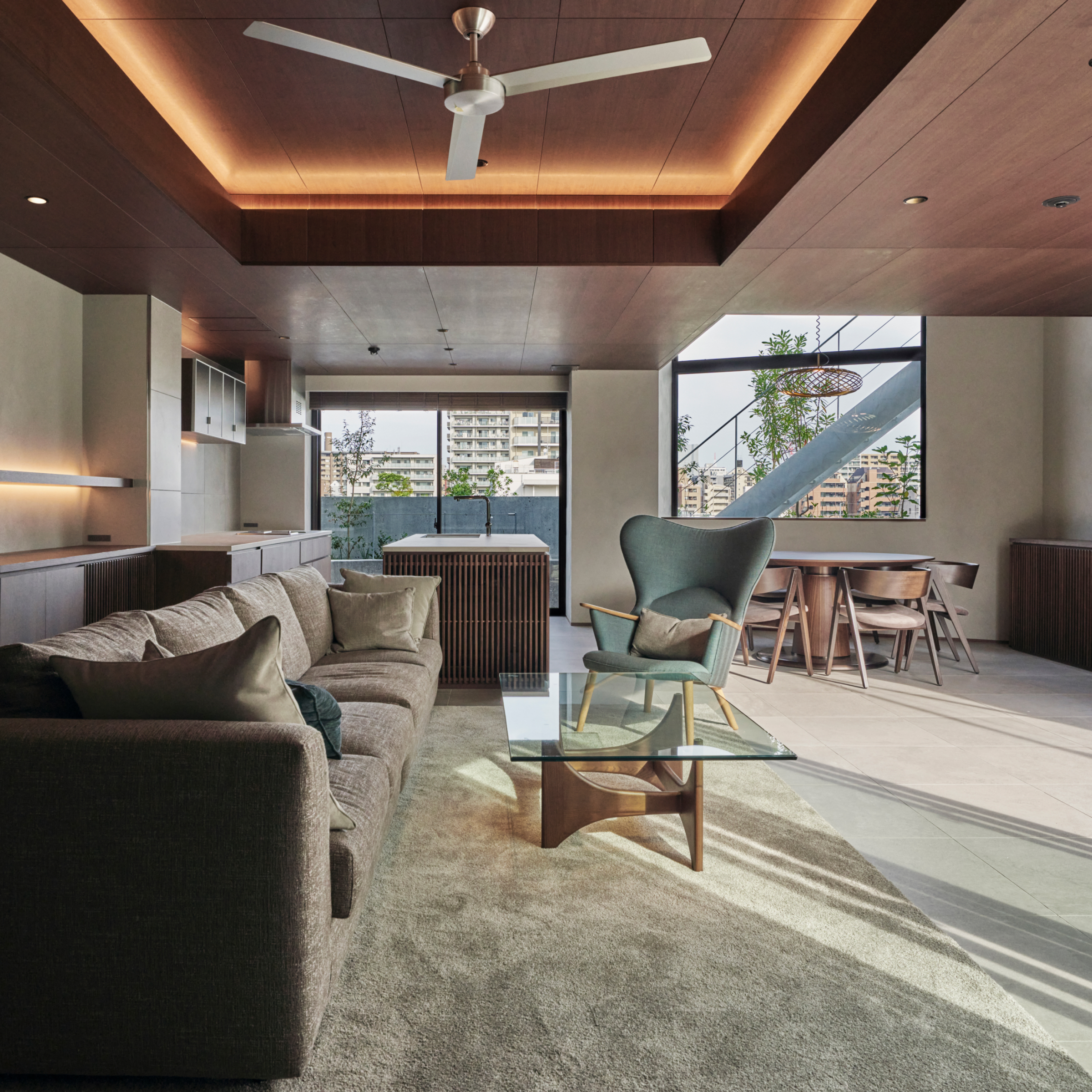 What is a Penthouse ? Penthouse Meaning, Amenities, Pros & Cons