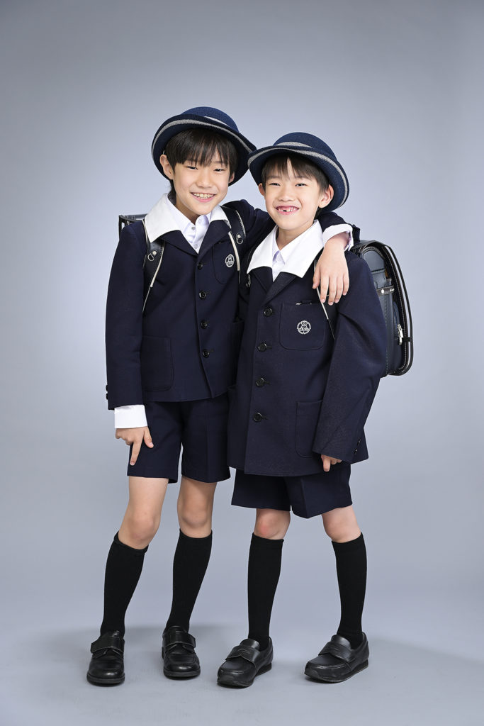 兄弟の記念写真