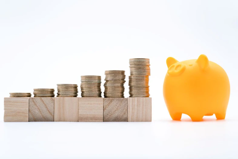 副業で月3万円を目指すには?副業アイデアや案件探しの注意点を解説