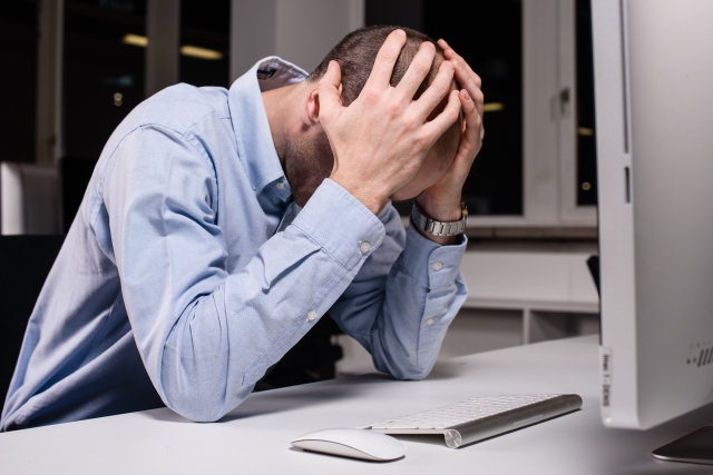 社内SEがプログラミングできない？対処法や採用のポイントについて解説