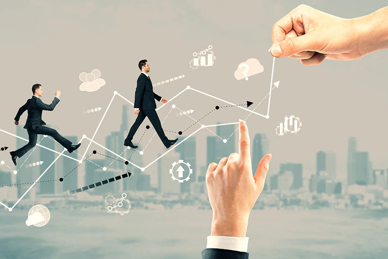 フリーランスのキャリアはどう設計する？ハイクラス向けのキャリア設計の方法・実現のコツを解説