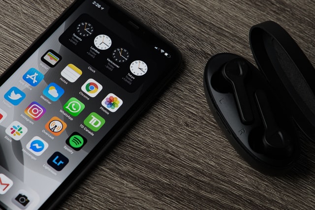 iOSエンジニアとは?仕事内容や気になる報酬を紹介!