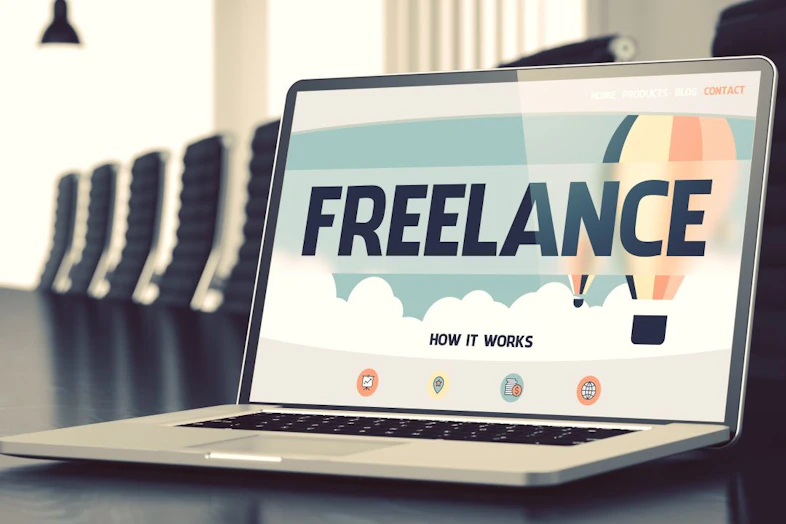 フリーランスのはたらき方とは?特徴やメリットとデメリットを解説