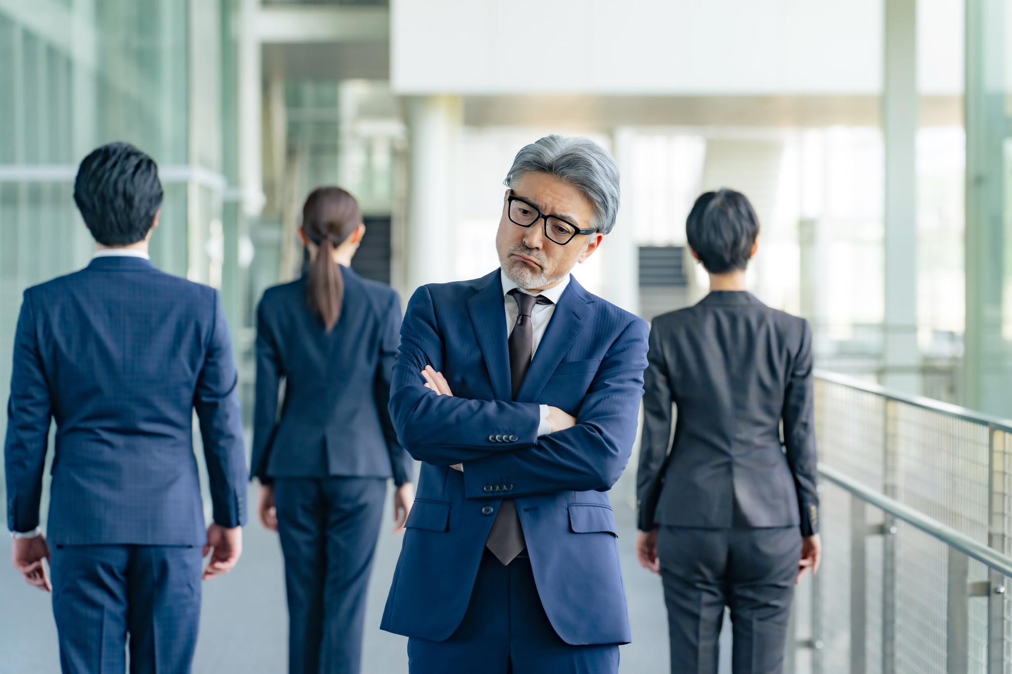 なぜ今、ミドルシニアなのか？2030年の人手不足で“事業を止めない”ために、人事部長が今やるべき打ち手