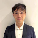 日下部 俊彰氏