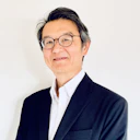 新開 健治氏