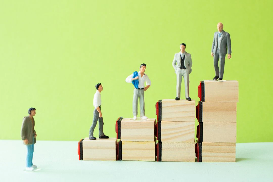 フリーランスの実務経験はどれくらい必要？独立に必要な年数とアピール方法を解説