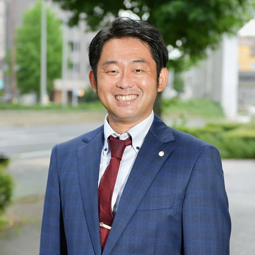 山本 聡一郎氏