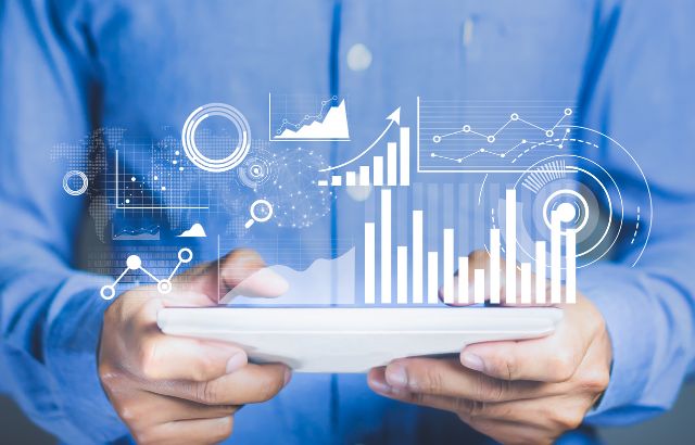 データベースエンジニアがフリーランスになるには？副業でも可能？