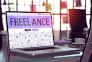 フリーランスの始め方を5ステップで解説｜会社員時代から必要な準備とは