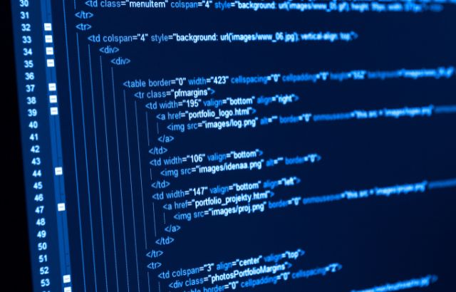 Node.jsとは？メリット・デメリット、主な開発用途を解説