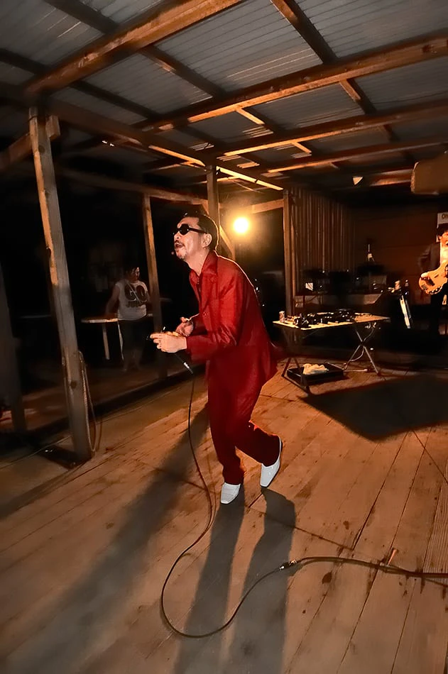 DZU STUDIO「namiNori joHnny」 ／ 2009 年・自主制作の作品