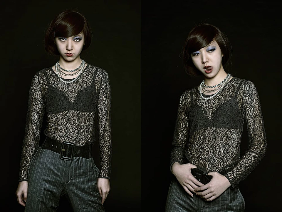 DZU STUDIO「KYUSHU VISUAL ARTS 2013」 ／ 2013 年・講師として指導した授業の作品 ／ 撮影: Shimadzu