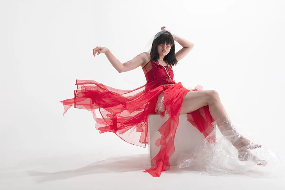 DZU STUDIO「KYUSHU VISUAL ARTS 2015」 ／ 2015 年・講師として指導した授業の作品 ／ 撮影: Matsuo Minami