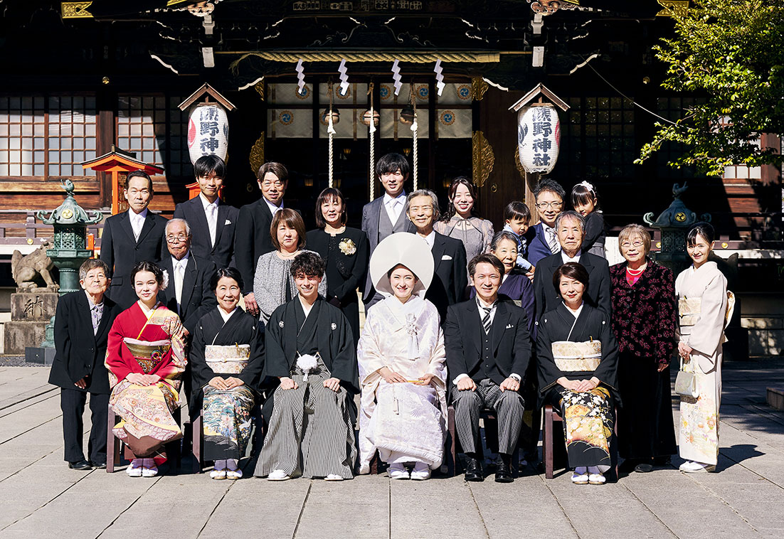 新宿十二社熊野神社での挙式 集合写真