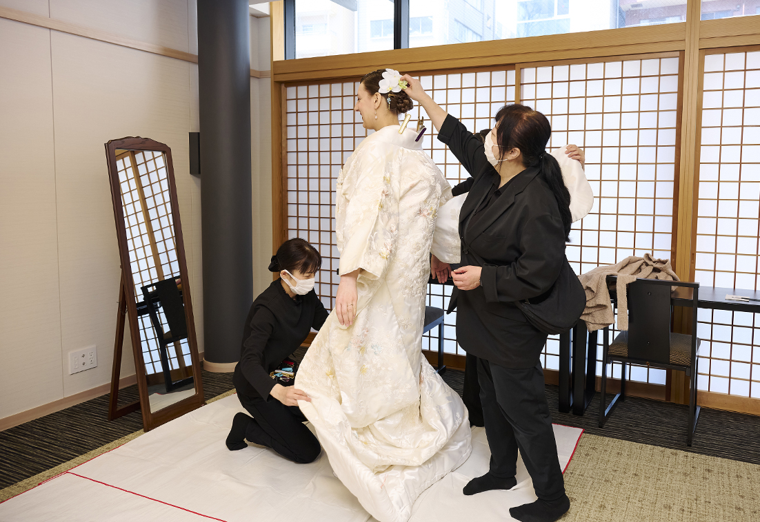 白無垢姿の新婦