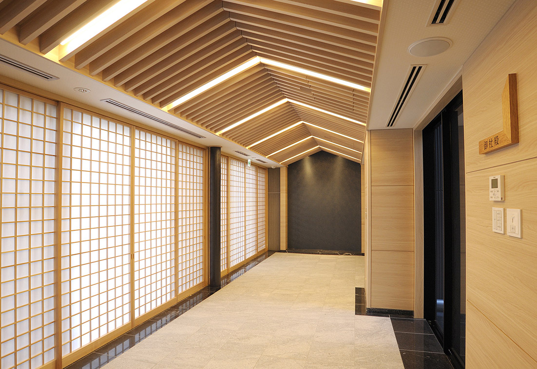 熊野神社参集殿の入り口