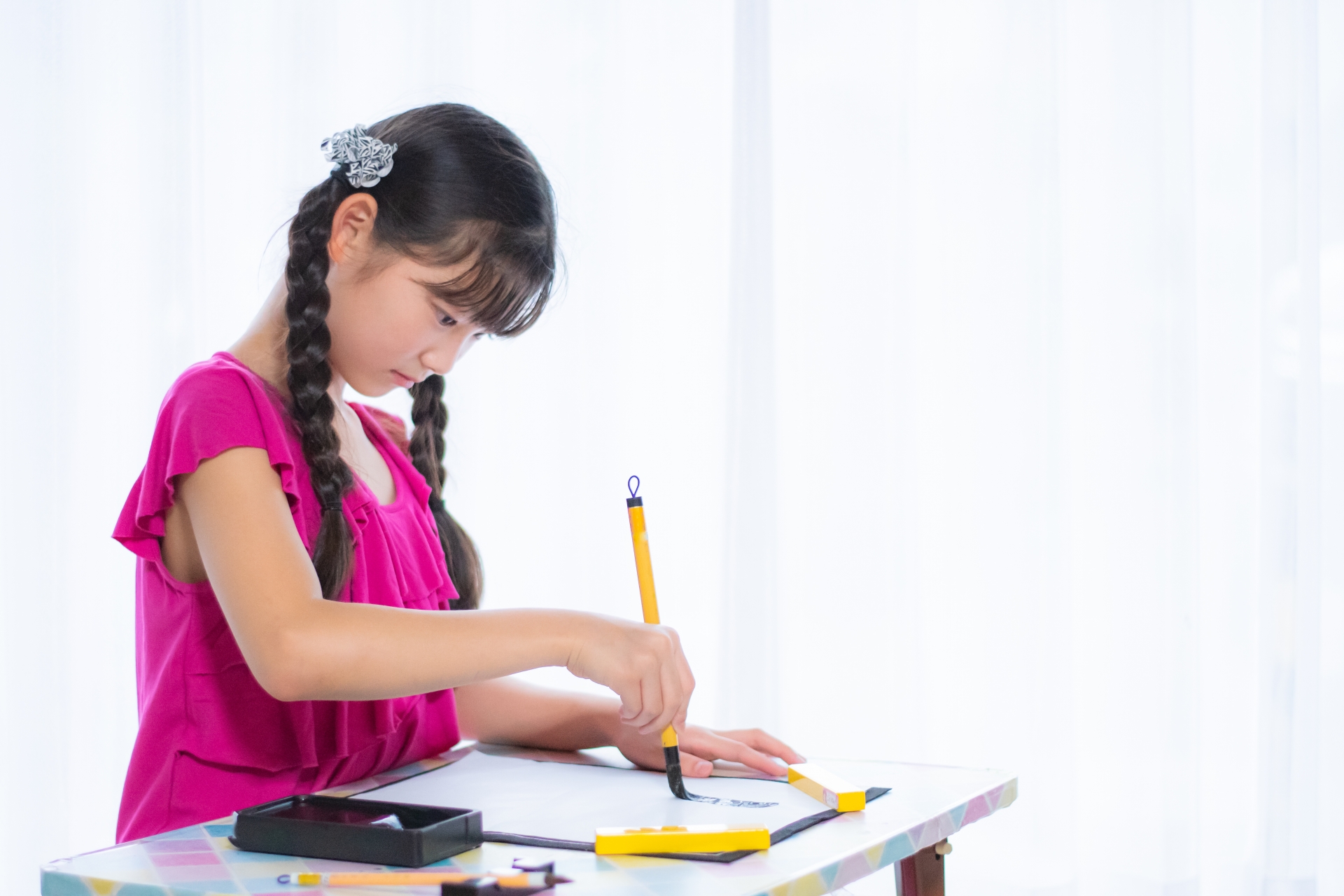 習字と書道の違いとは？子どもに合う習い方を見つけるポイント